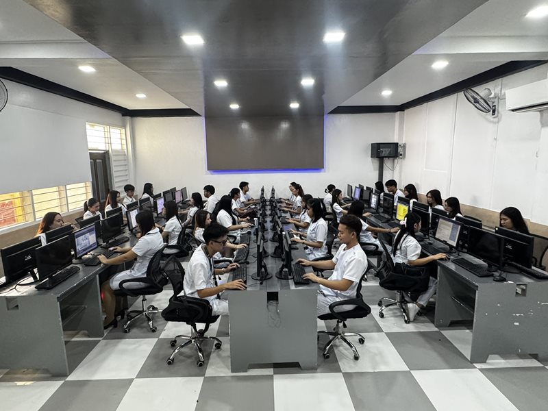 GNC students getting certified